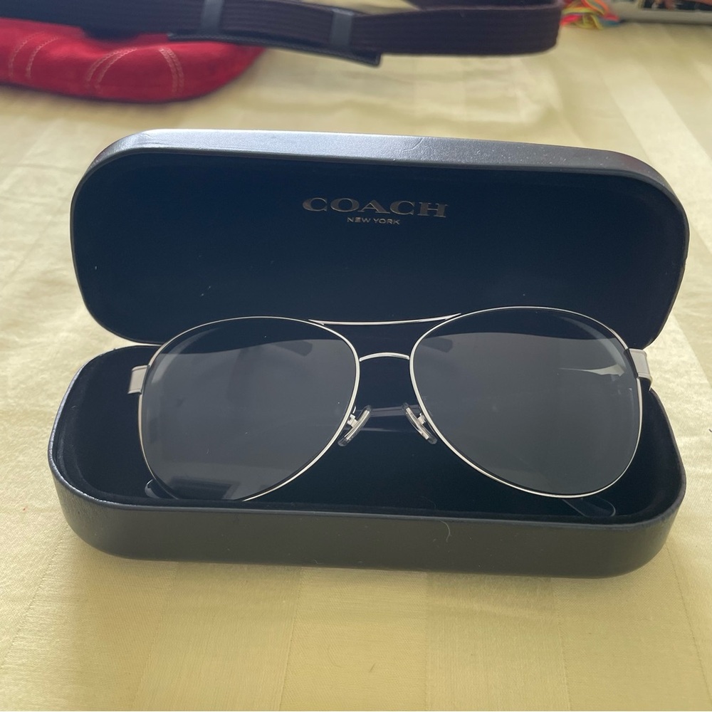 Men’s Coach Aviator Sunglasses